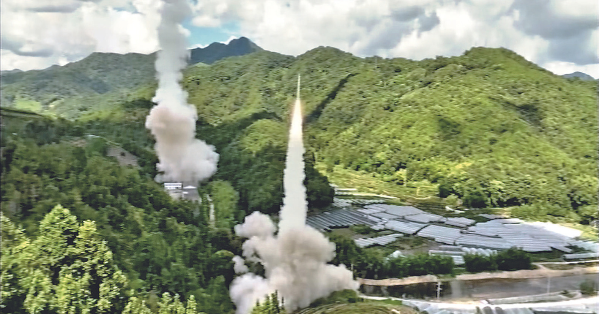 MILITARY DRILLS! ANGRY CHINA FIRES MISSILES NEAR TAIWAN